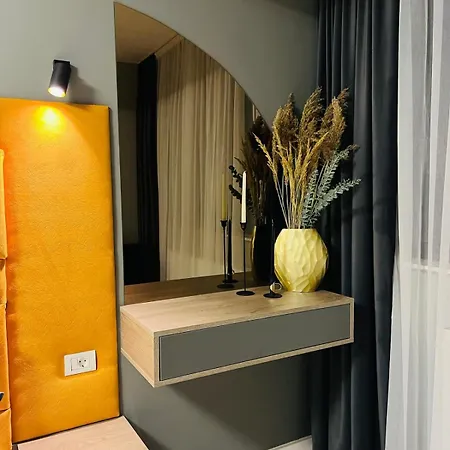 Terra Lux Apartment Suceava Exterior photo
