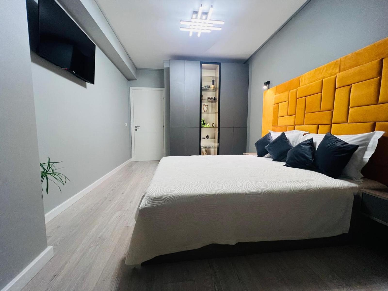 Terra Lux Apartment