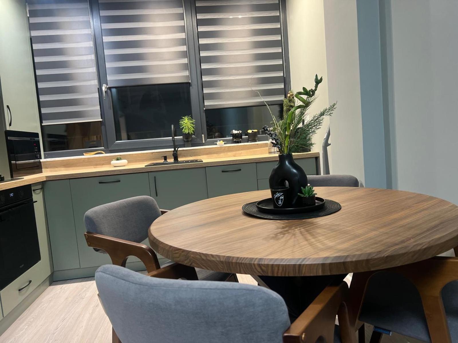 Terra Lux Apartment *