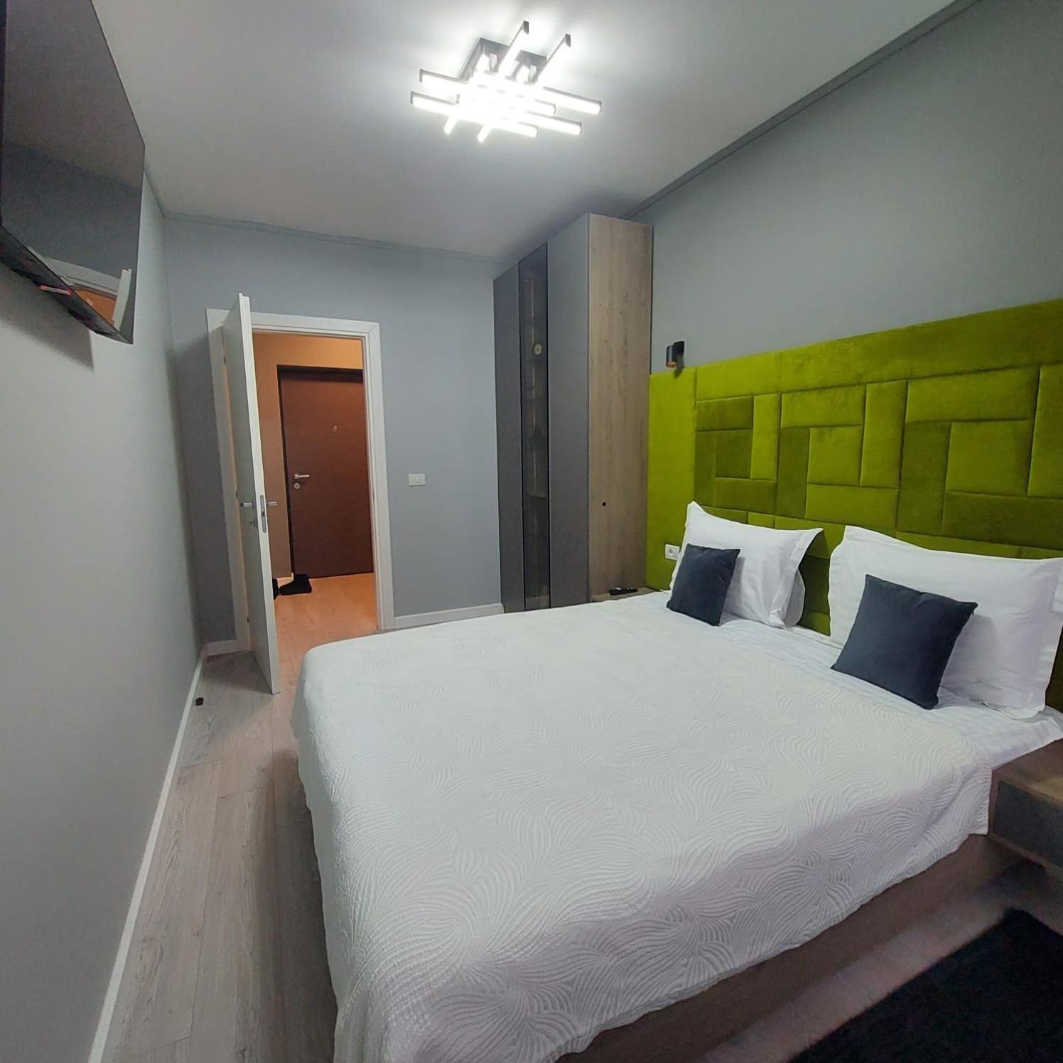 Terra Lux Apartment *